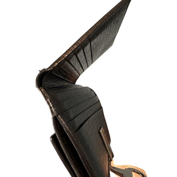 Authentic GUCCI Leather Black Bi-fold C Clasp Wallet W/Box - Picture 6 of 9